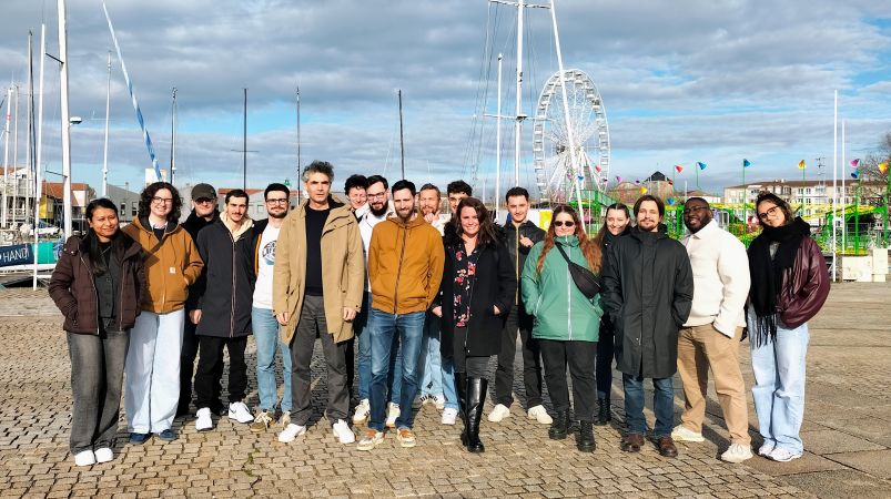 Photo Equipe Emundus sur le port de La Rochelle